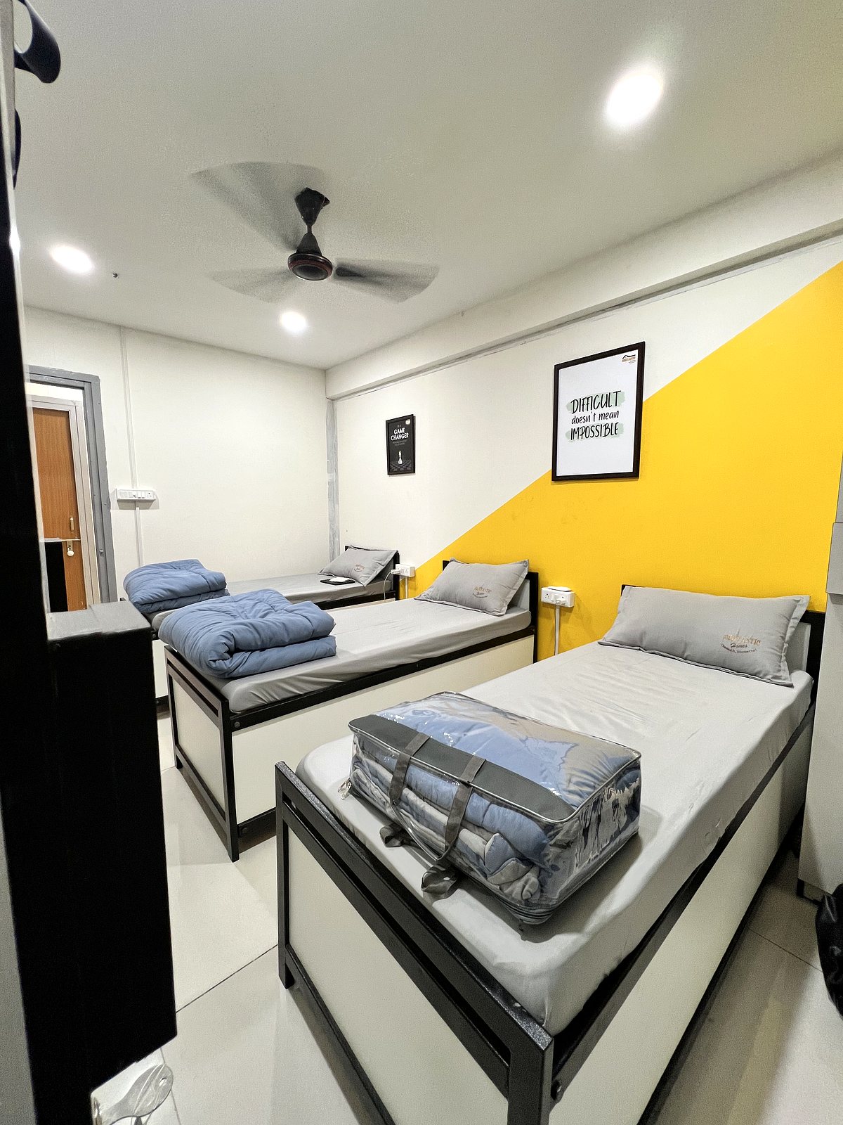 Furnished room at Rentastic Homes Gurukul Road